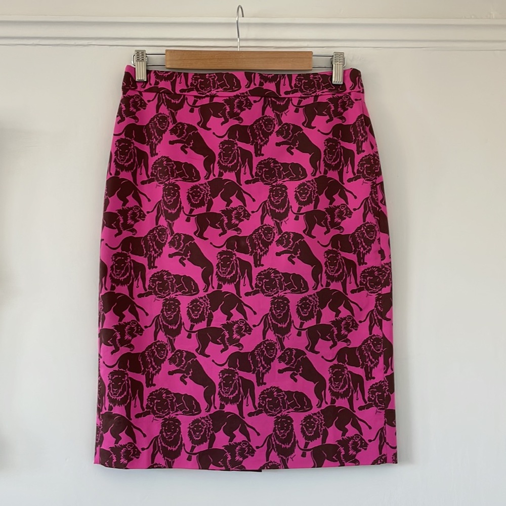 J.Crew no.2 pencil skirt in fuchsia lion print (NWT)